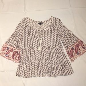 American Eagle Flare Sleeve Shirt